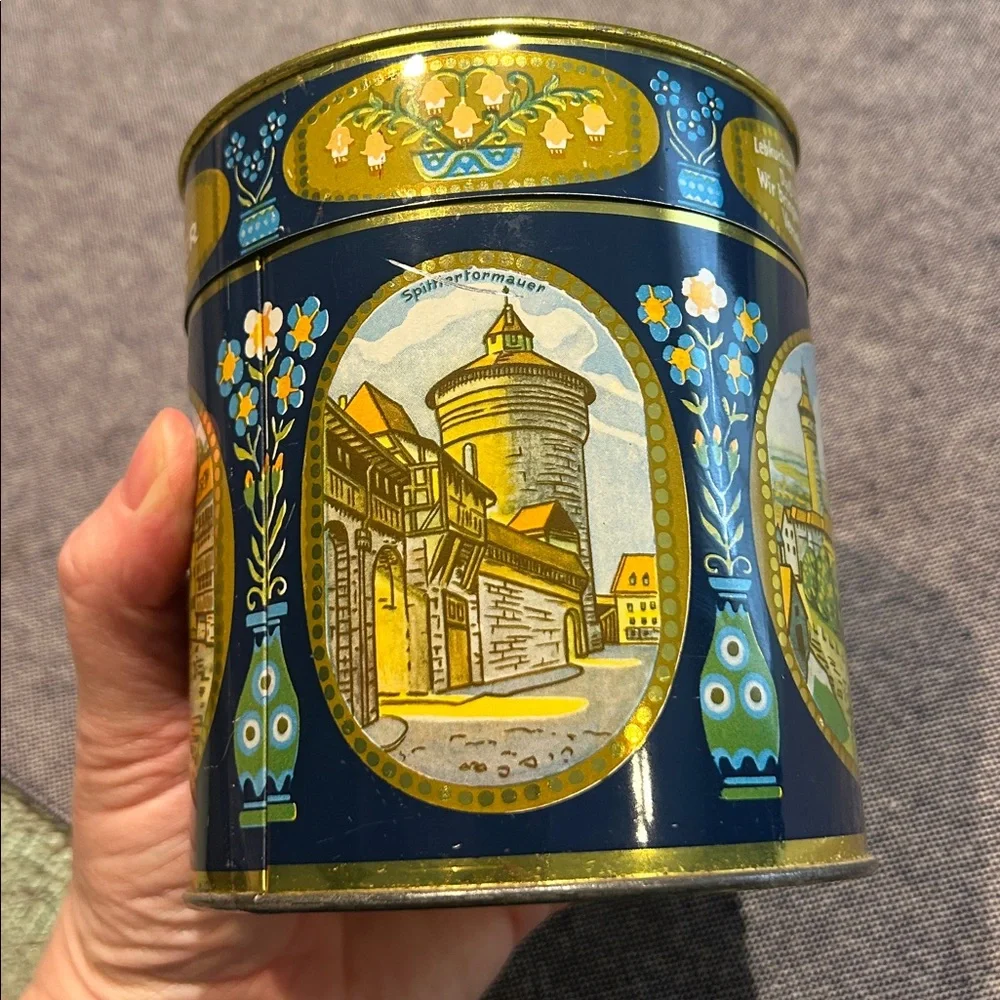 Vintage German Nürnberg Lebkuchen Tin Blue Gold Folk Art Canister